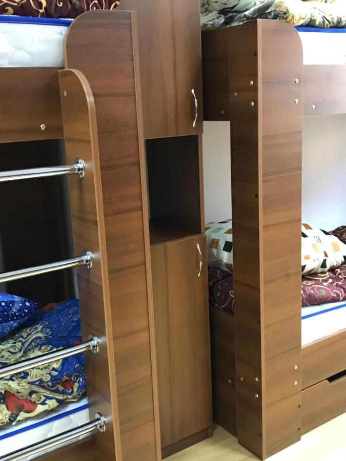 Міни-Хостел Родинного Типу Dubai Úzhgorod Exterior foto